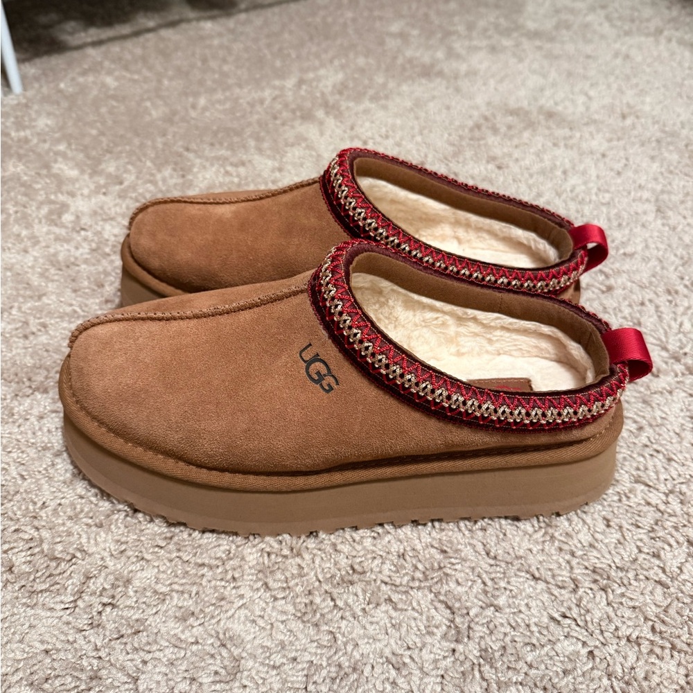UGG Taz Platform